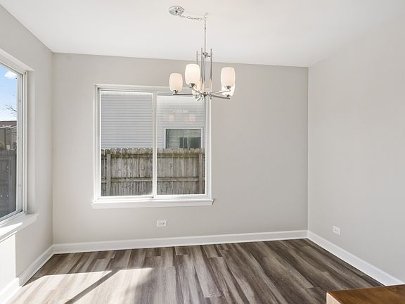 3rd image of 1331 S Pleasant Hill Gate