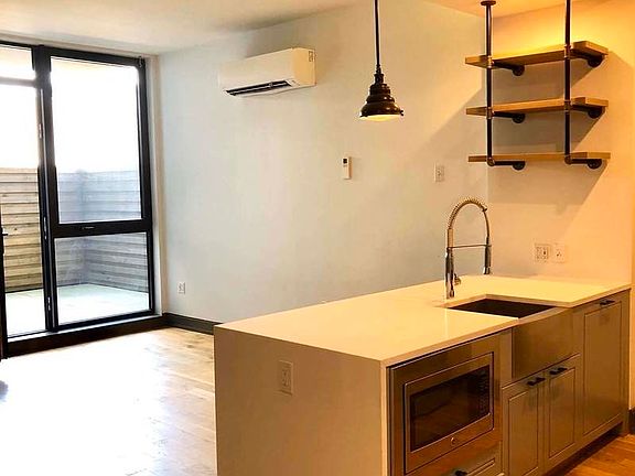 2nd image of 26 West St #2TT