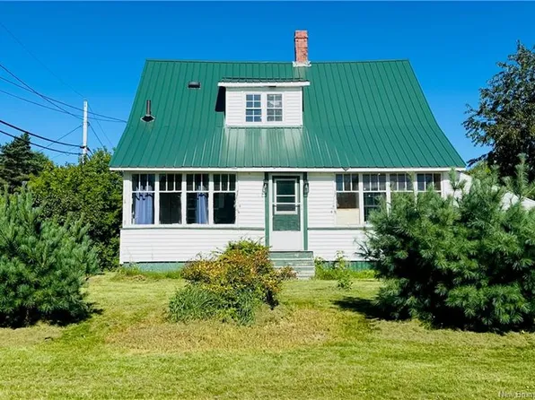 166 Main St, Canterbury, NB E6H 1K9