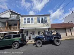 325 W Saylor St #323, Mount Carmel, PA 17851