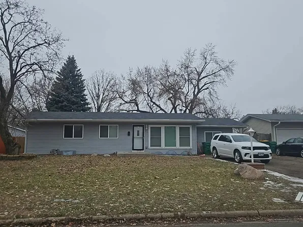 6305 Brooklyn Dr, Brooklyn Center, MN 55430