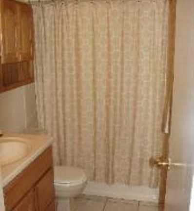 4th image of 626 S Braintree Dr