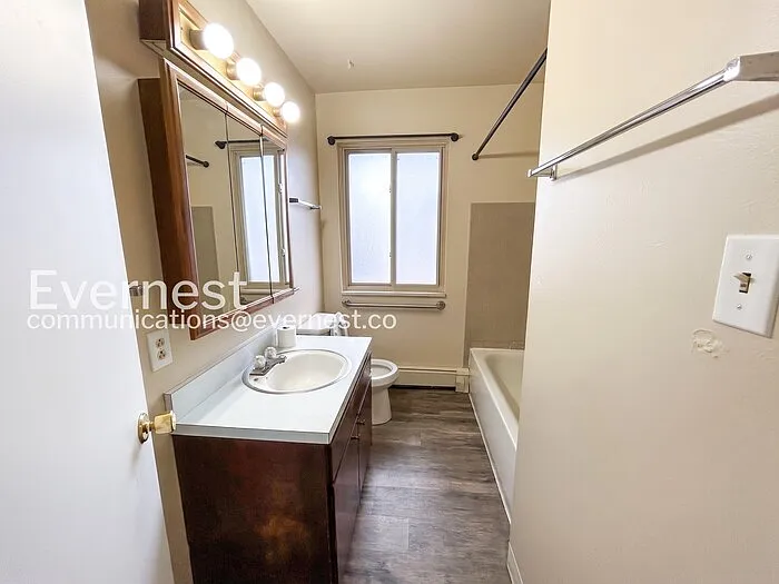 4311 N Chestnut St #2 — Photo 6