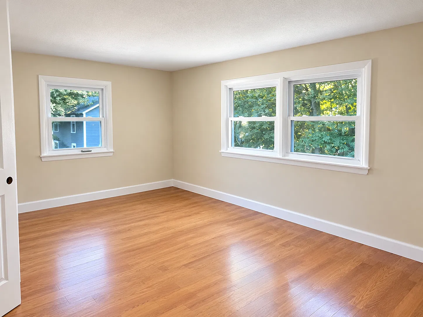 2 bed, 950 sqft, $1,775 — Photo 2