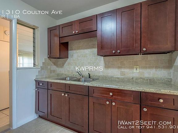 5th image of 21310 Coulton Ave