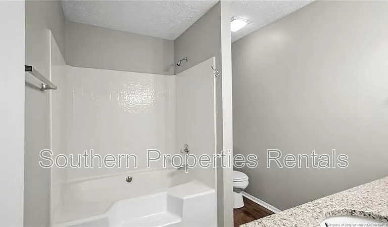 1900 Tryon Dr #3-1 — Photo 9