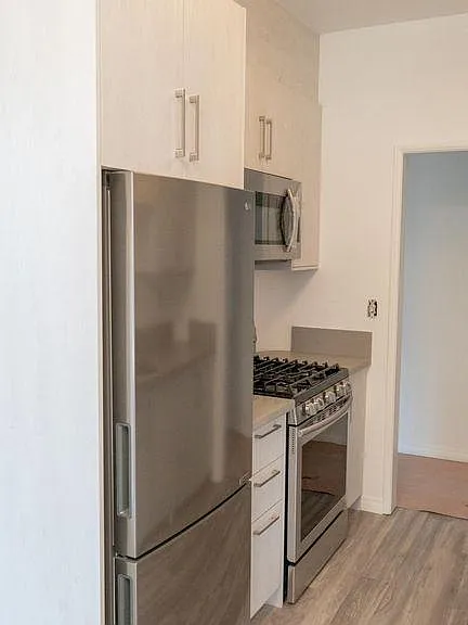 3815 McLaughlin Ave — Photo 8