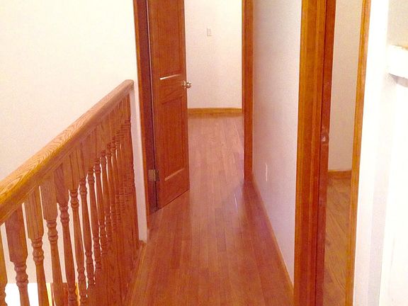 3rd image of 5942 159th St Floor 2
