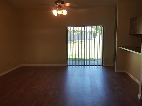 Living room (from the front door)