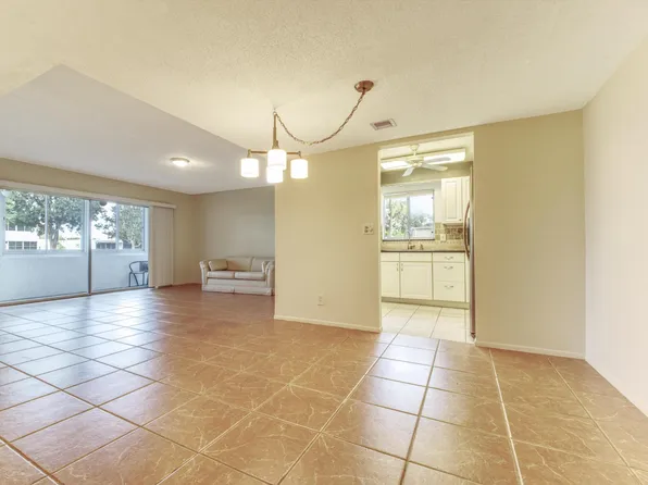 2580 Boundbrook Boulevard #101, West Palm Beach, FL 33406
