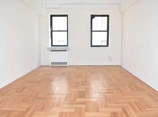 205 Pinehurst Ave APT 1L, New York, NY 10033