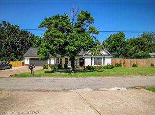 1408 Vancel St, Arkoma, OK 74901