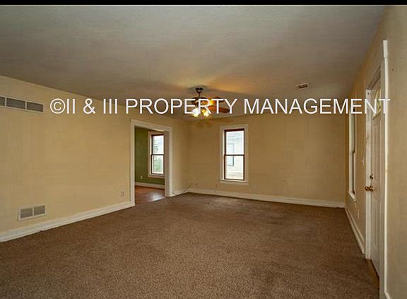 5th image of 507 S Ash St