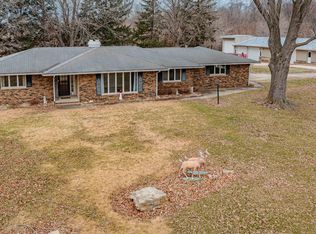 6619 N Dog Town Ln, Elmwood, IL 61529