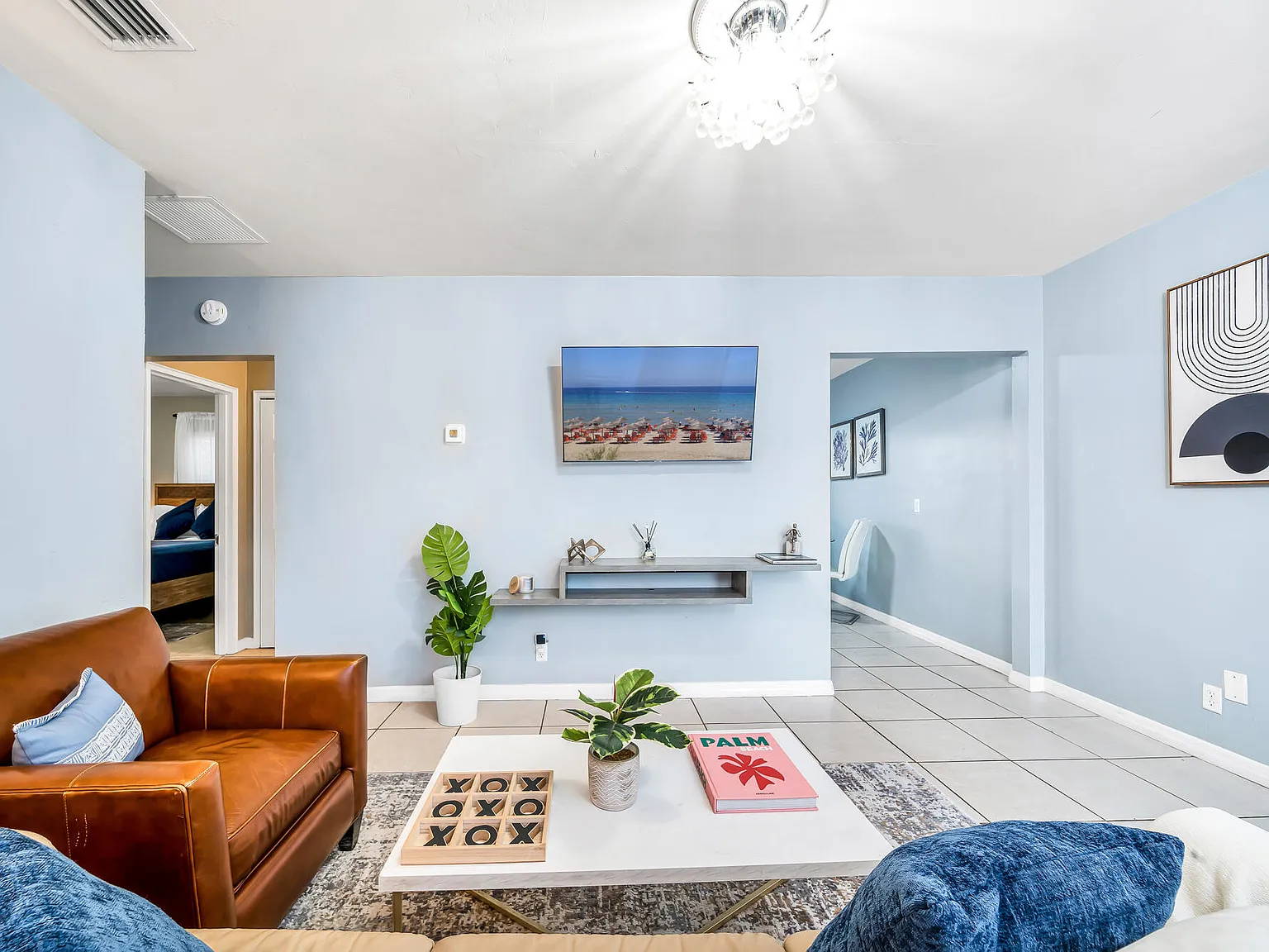 2 bed, 1.0 bath, 775 sqft, $3,500 — Photo 4