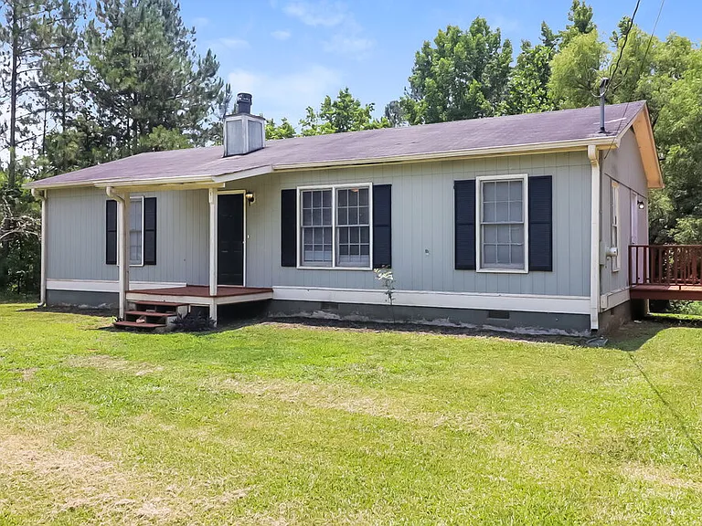 395 Wilson Rd — Photo 3