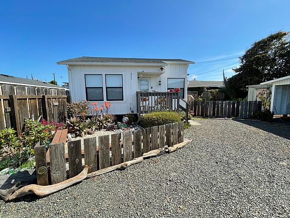3rd image of 311 N Harbor Dr