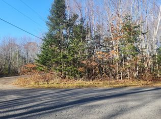 38 Sandy Ridge Ln, Searsport, ME 04974