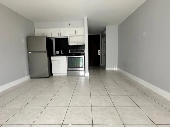 16450 NW 2nd Ave, Miami, FL