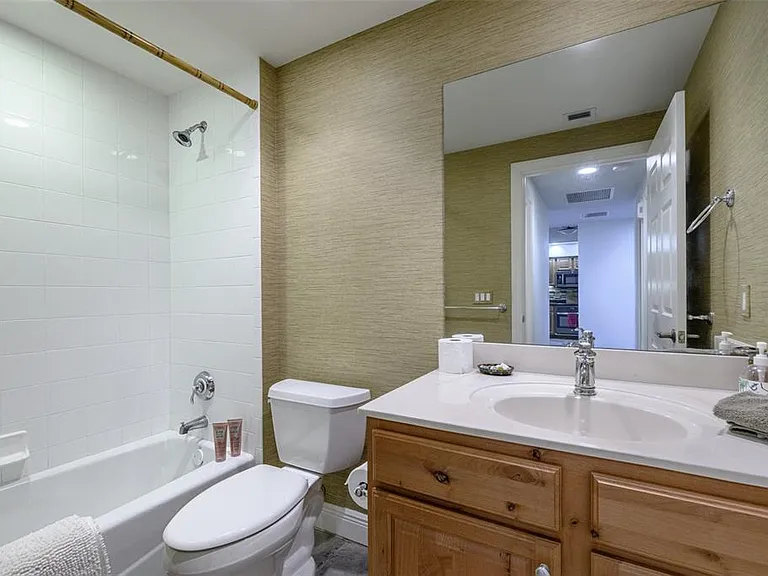 3313 Sunset Key Cir #104 — Photo 45
