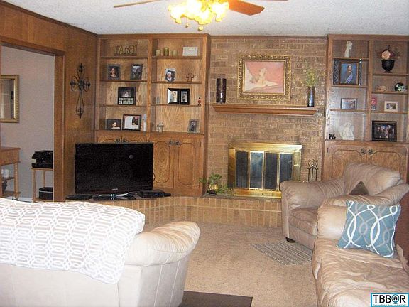 3rd image of 3918 Trailwood Dr
