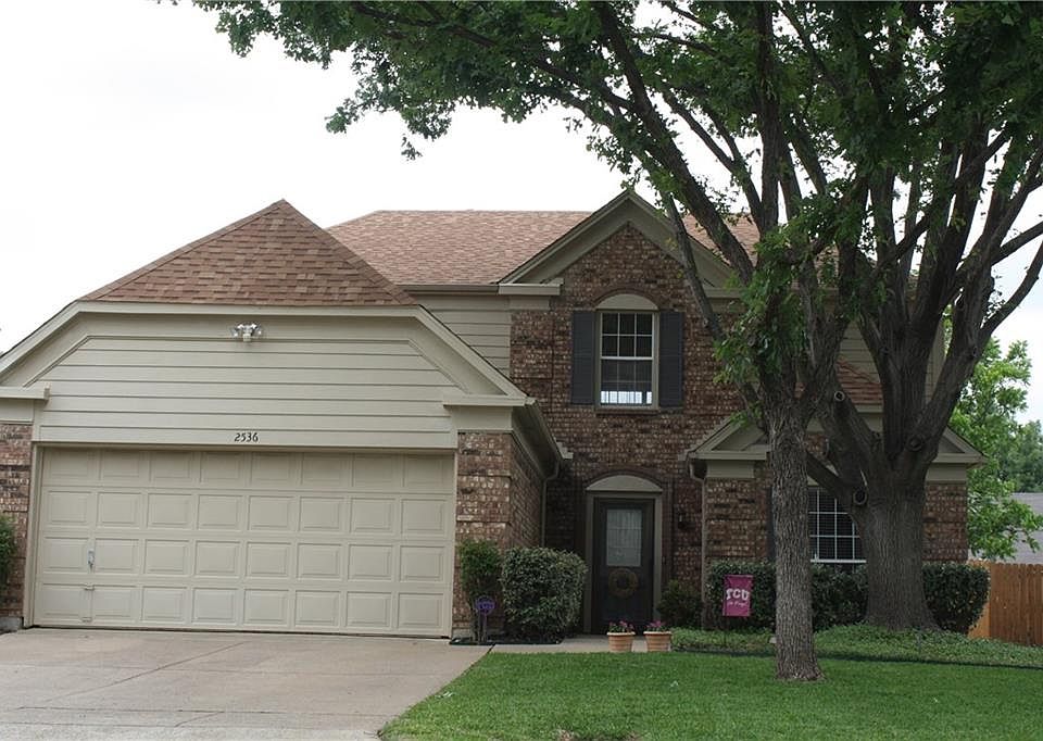 1st image of 2536 Dahlia Dr
