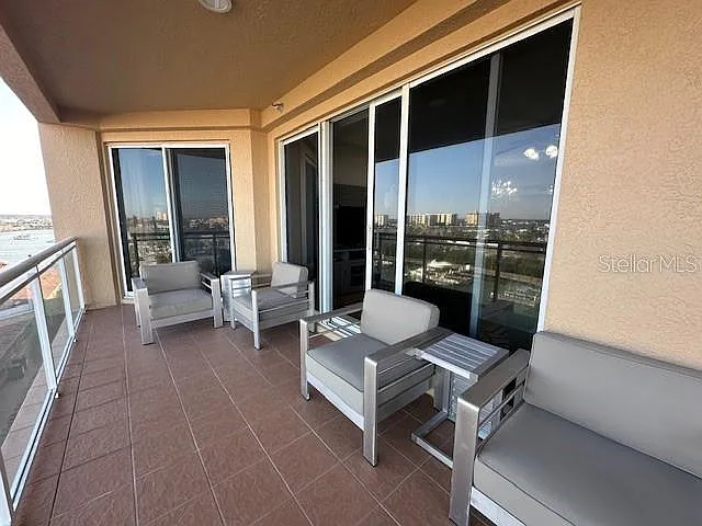 521 Mandalay Ave #704 — Photo 49