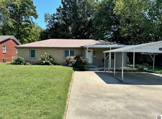1306 Longview St, Mayfield, KY 42066