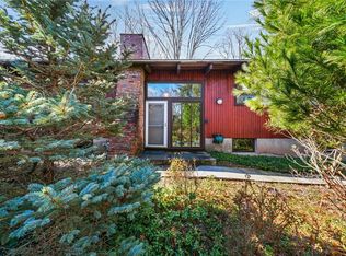 11 Woodthrush Dr, West Nyack, NY 10994