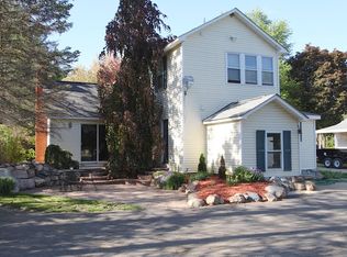 6299 Elizabeth Lake Rd, Waterford, MI 48327