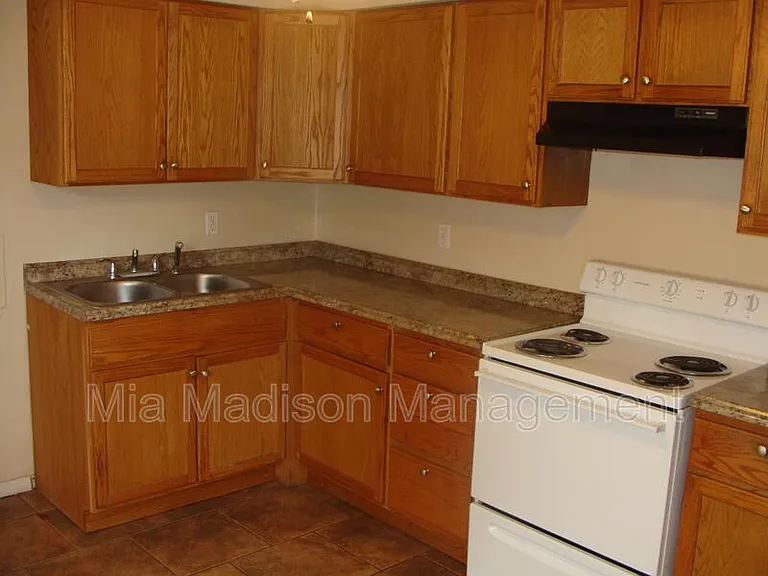 1 Oak Forest Ln #C — Photo 5