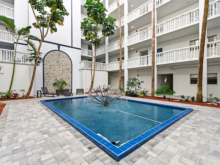 4950 Gulf Blvd #608 — Photo 38