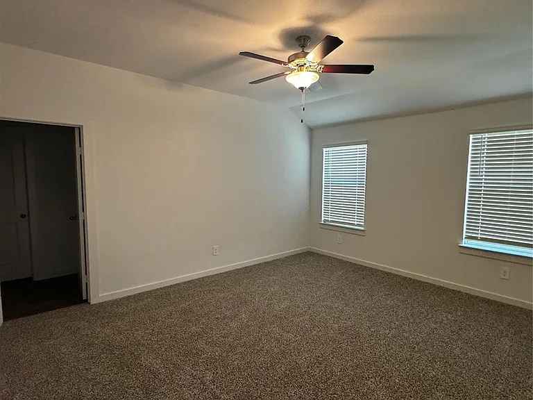 6107 Jasper Hill Dr — Photo 18