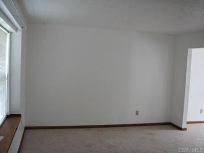 5th image of 5689 Shannon Heights Blvd