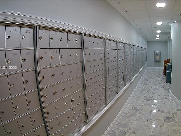 2501 S Ocean Dr #1021 — Photo 52