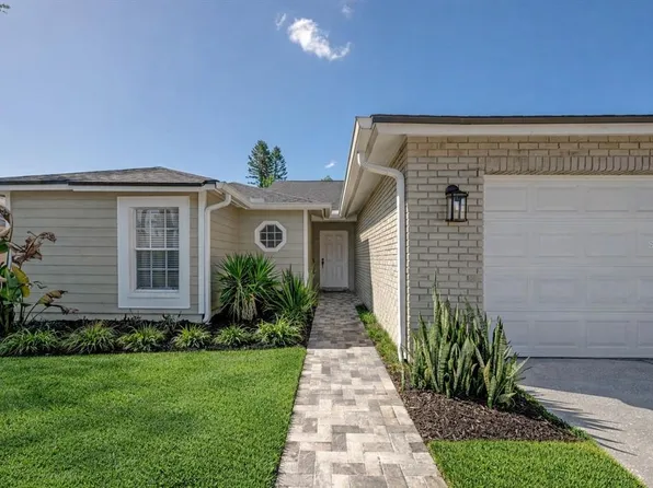 8831 Hampden Dr, Tampa, FL 33626