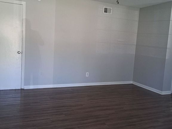 2nd image of 4539 Ritchey Dr