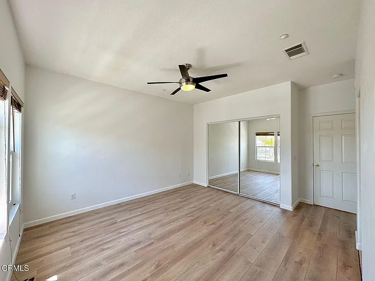 1202 Bayside Cir — Photo 26