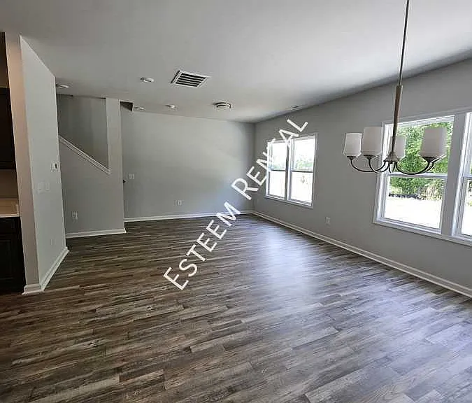270 Shingle Oak Rd — Photo 5