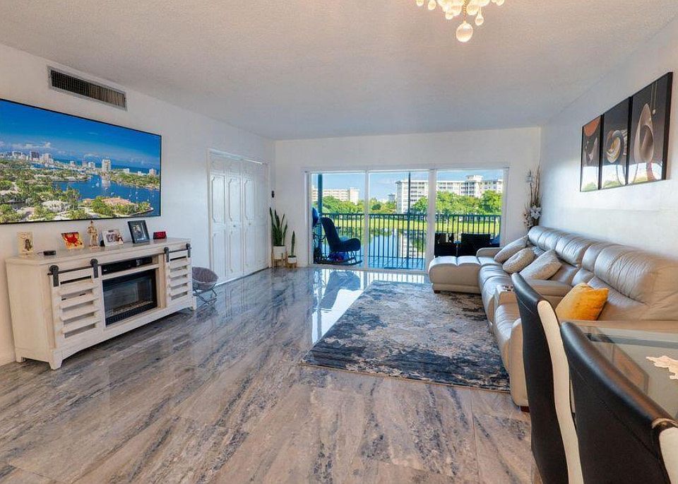 1st image of 2801 N Palm Aire Dr #410R