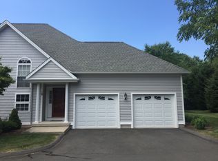 37 Booth Ave UNIT 19, Oakville, CT 06779
