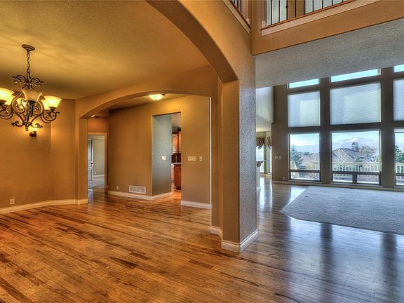 3rd image of 9630 Ashfield Dr