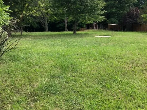 4248 Tapper Rd, Barberton, OH 44203