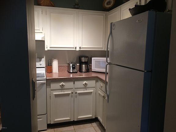 5th image of 4 Cristina Ct