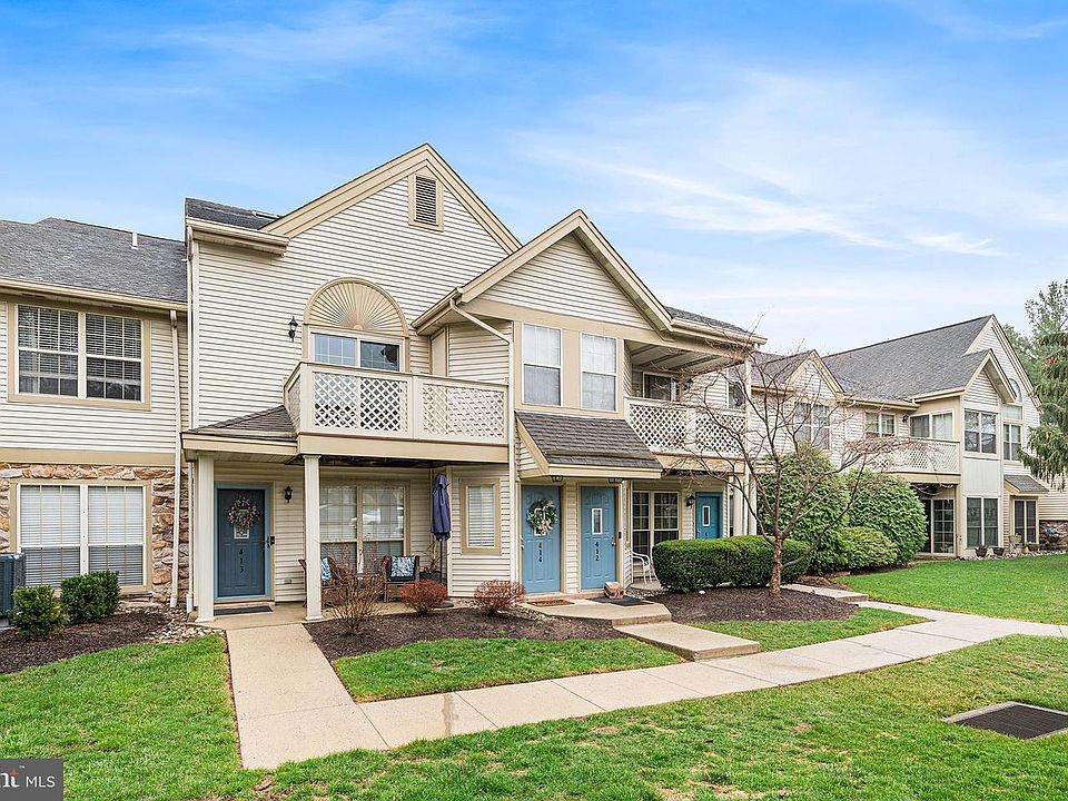 1st image of 414 Foxcroft Cir #414