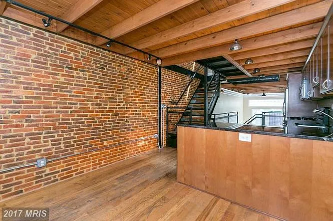 623 Wyeth St — Photo 4