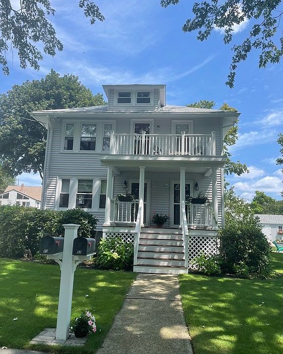 1st image of 82 Grant Ave #0