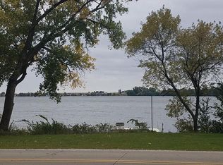 520 N State Rd, Lake View, IA 51450