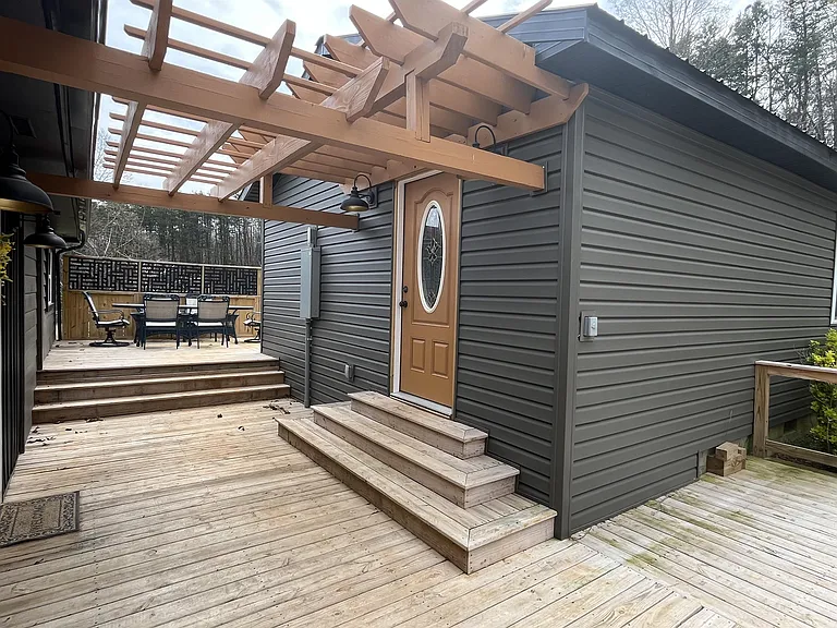 8010 Sunset Heights Dr #B — Photo 3