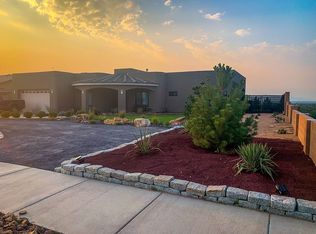 6424 Petirrojo Rd NW, Albuquerque, NM 87120